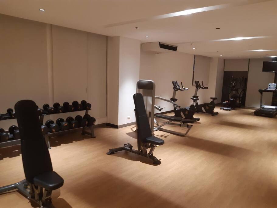 Cozy Condo with beach access Lapu-Lapu Mactan