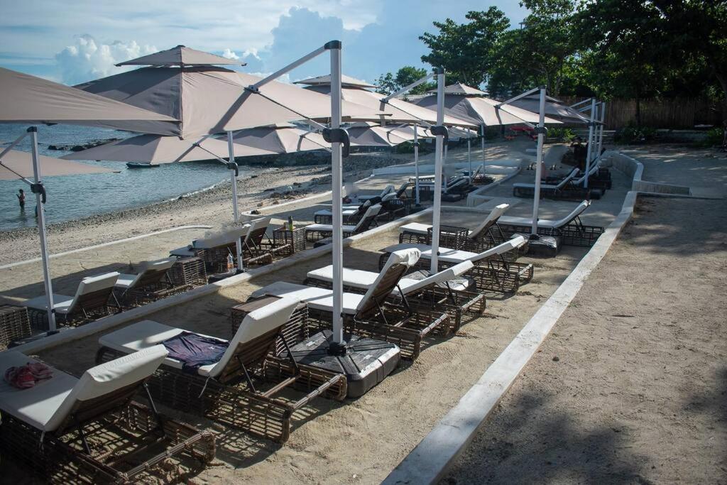 Cozy Condo with beach access Lapu-Lapu Mactan