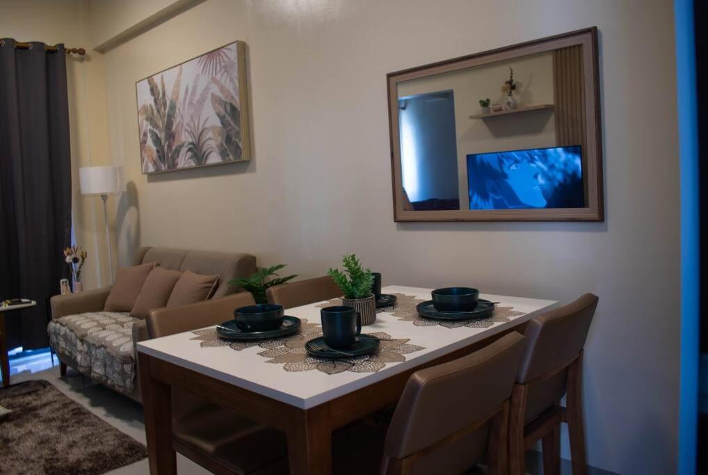 Cozy Condo with beach access Lapu-Lapu Mactan