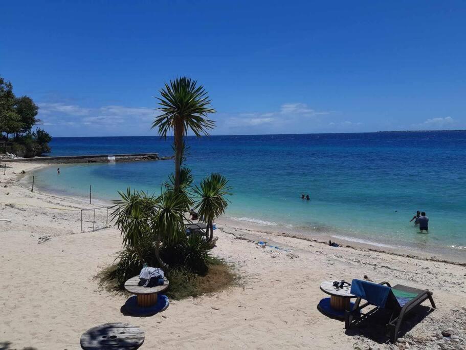 Cozy Condo with beach access Lapu-Lapu Mactan