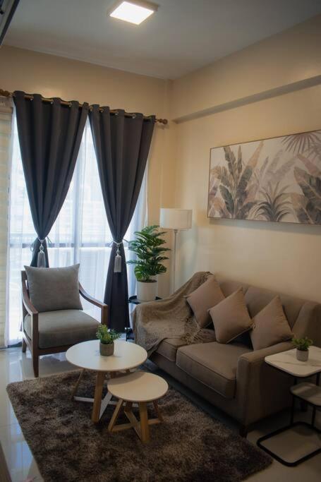 Cozy Condo with beach access Lapu-Lapu Mactan