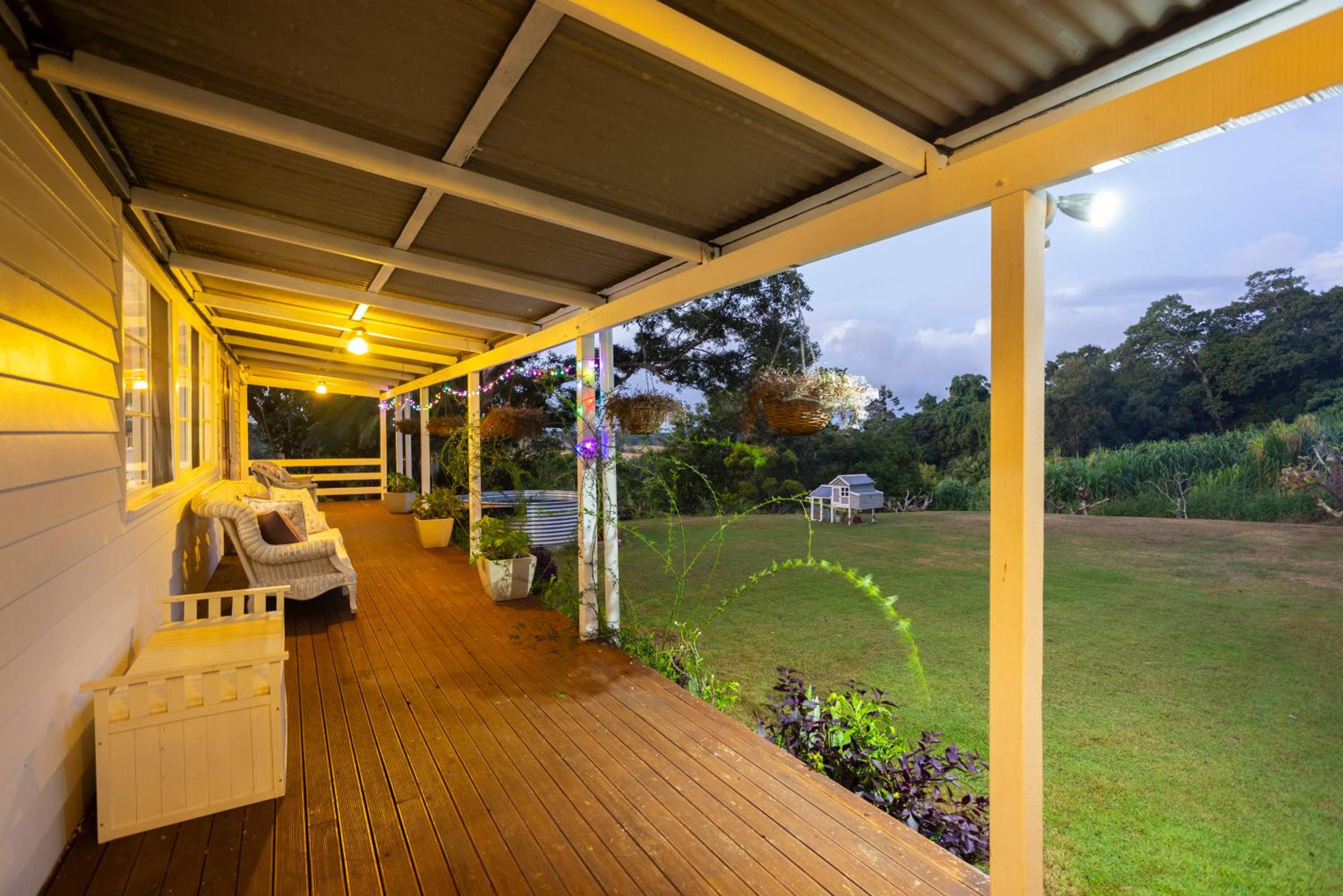 Barefoot & Boots Farmhouse Kingscliff Hinterland