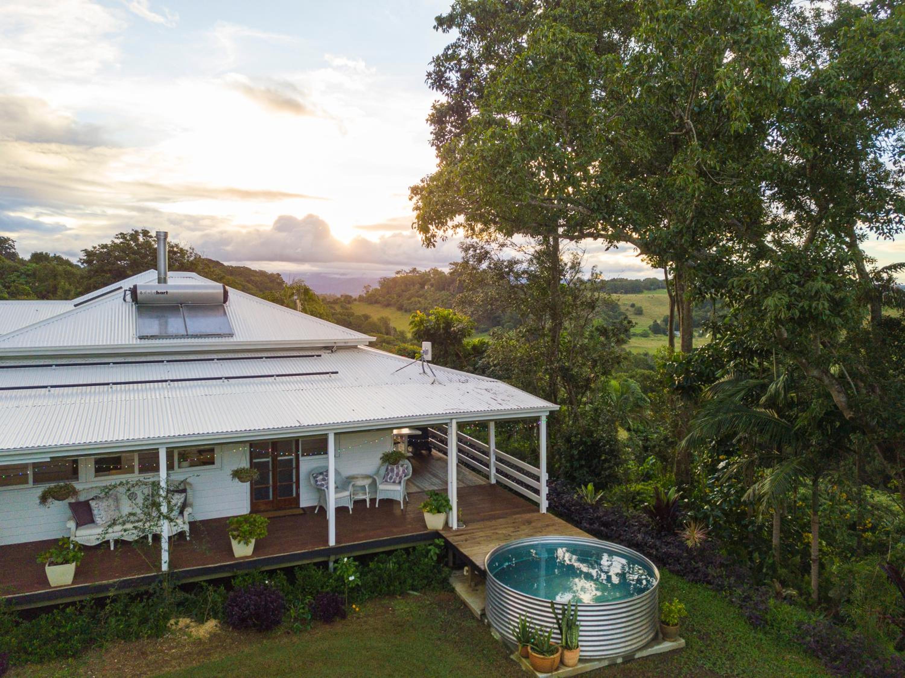 Barefoot & Boots Farmhouse Kingscliff Hinterland