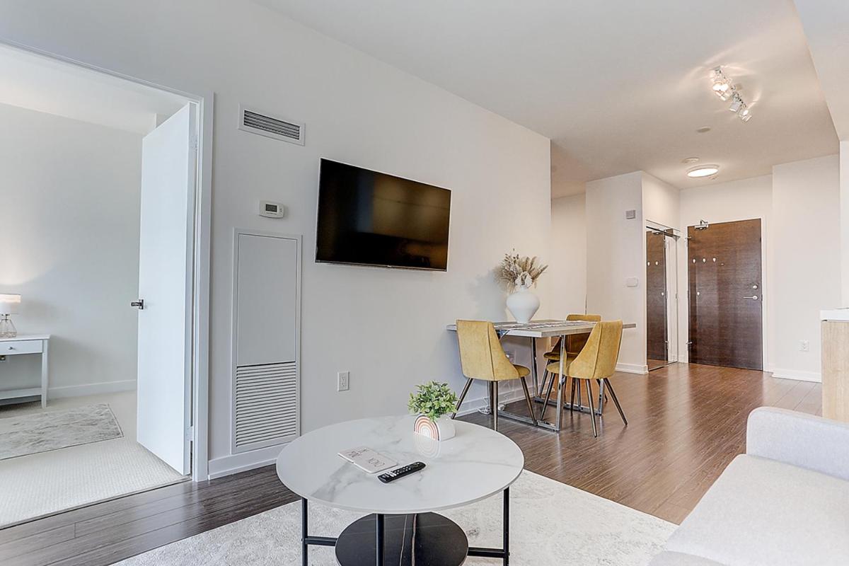 Large 2 bedrooms besides CN tower