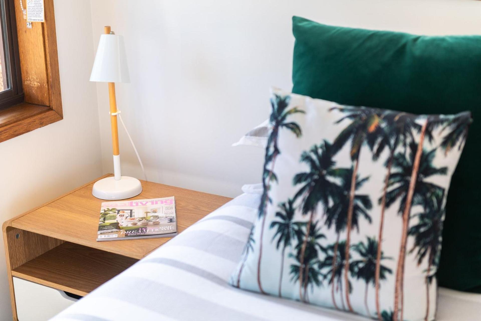 Palm House Vincentia Walk 2 Beach Linen & WiFi