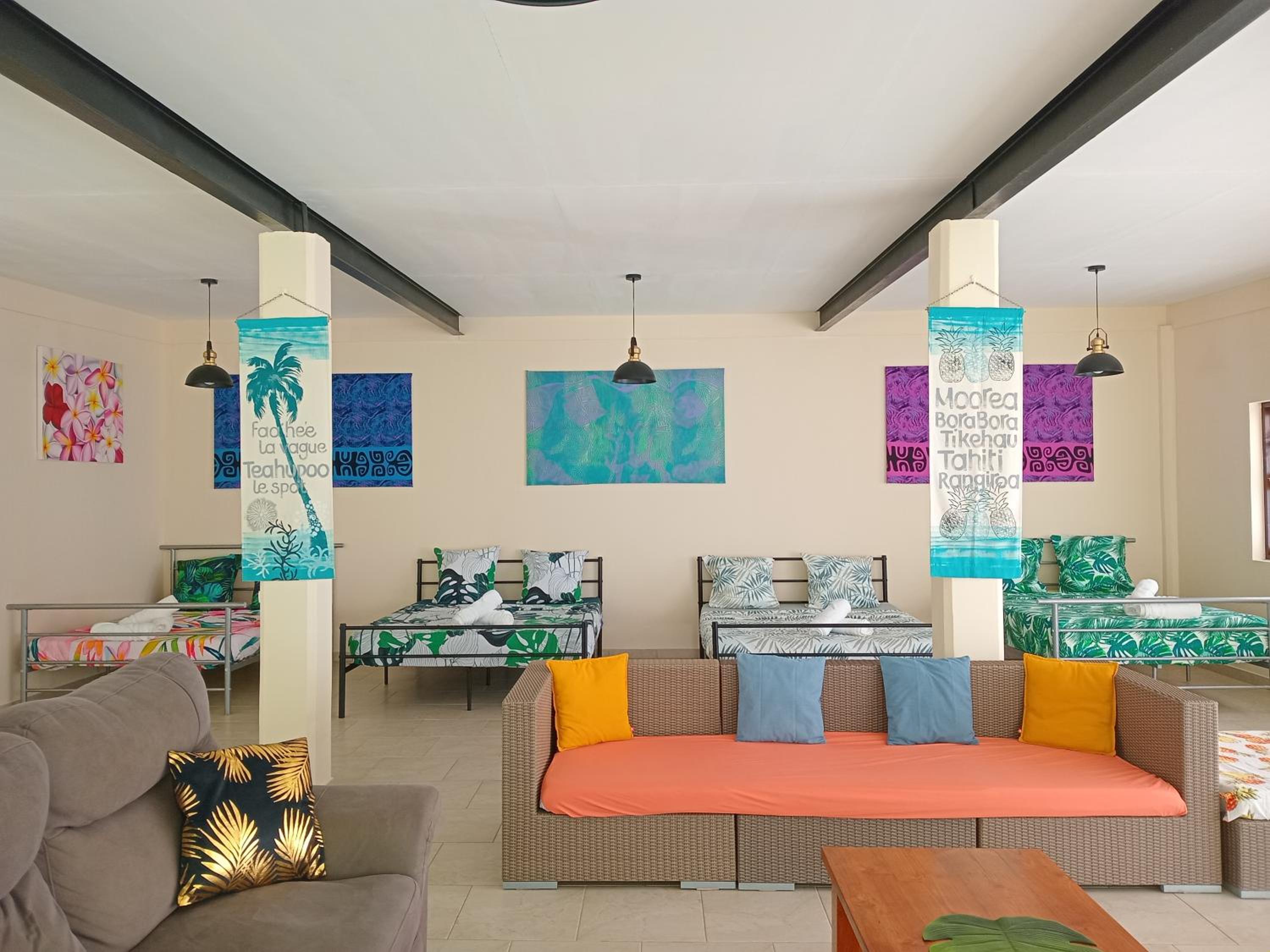 Nui Loft and Pool Moorea view 2