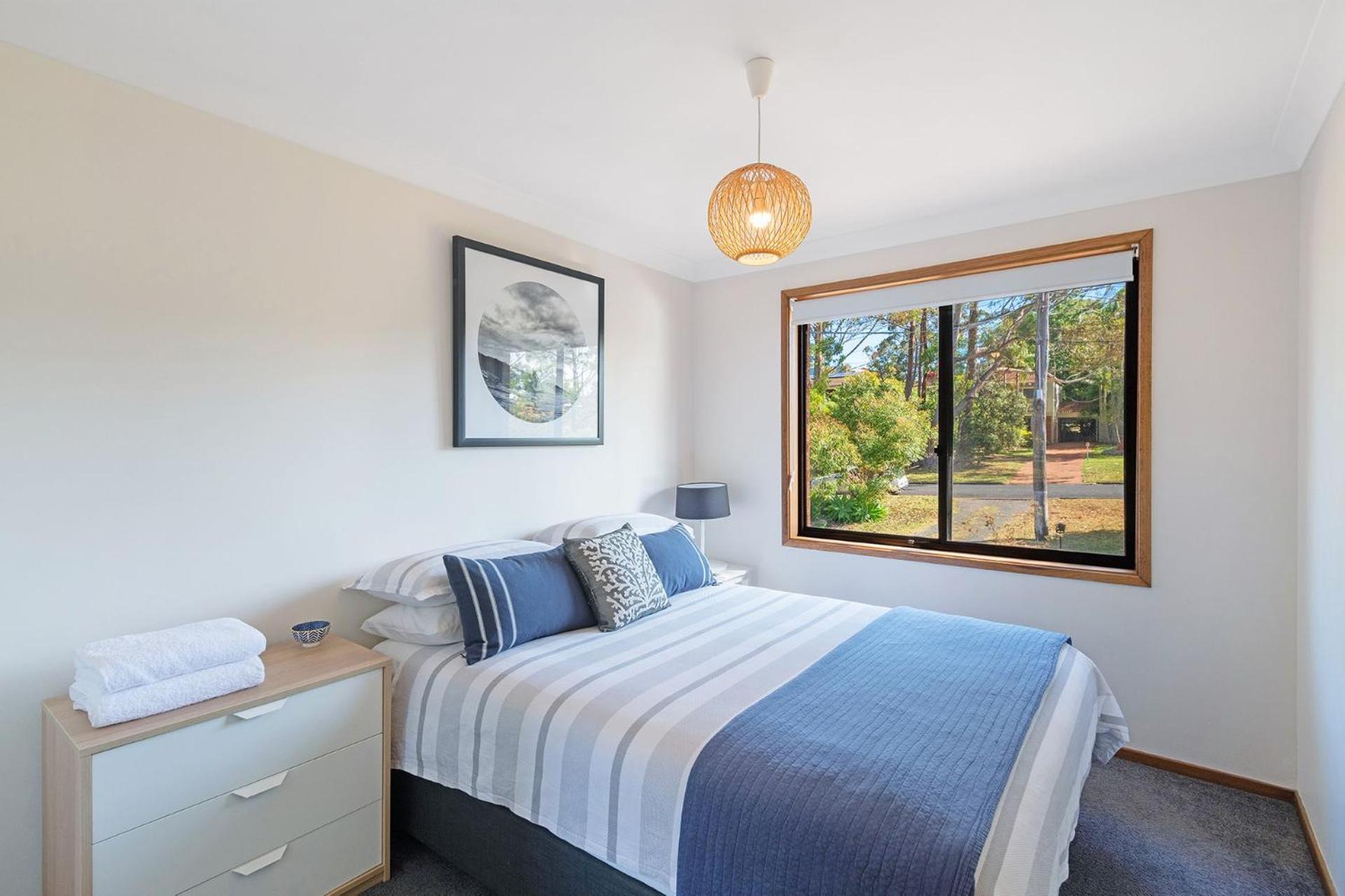 Palm House Vincentia Walk 2 Beach Linen & WiFi