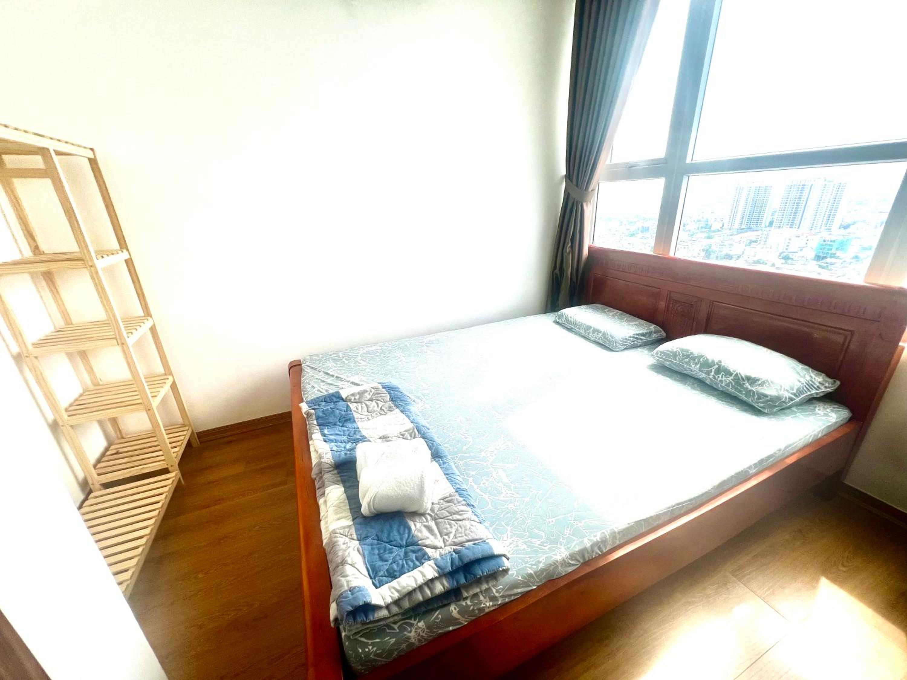 THE WESTERN CAPITAL 3 Bedrooms
