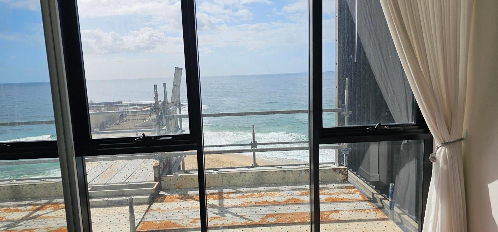 Exceptional Beach views - Luxury apartment