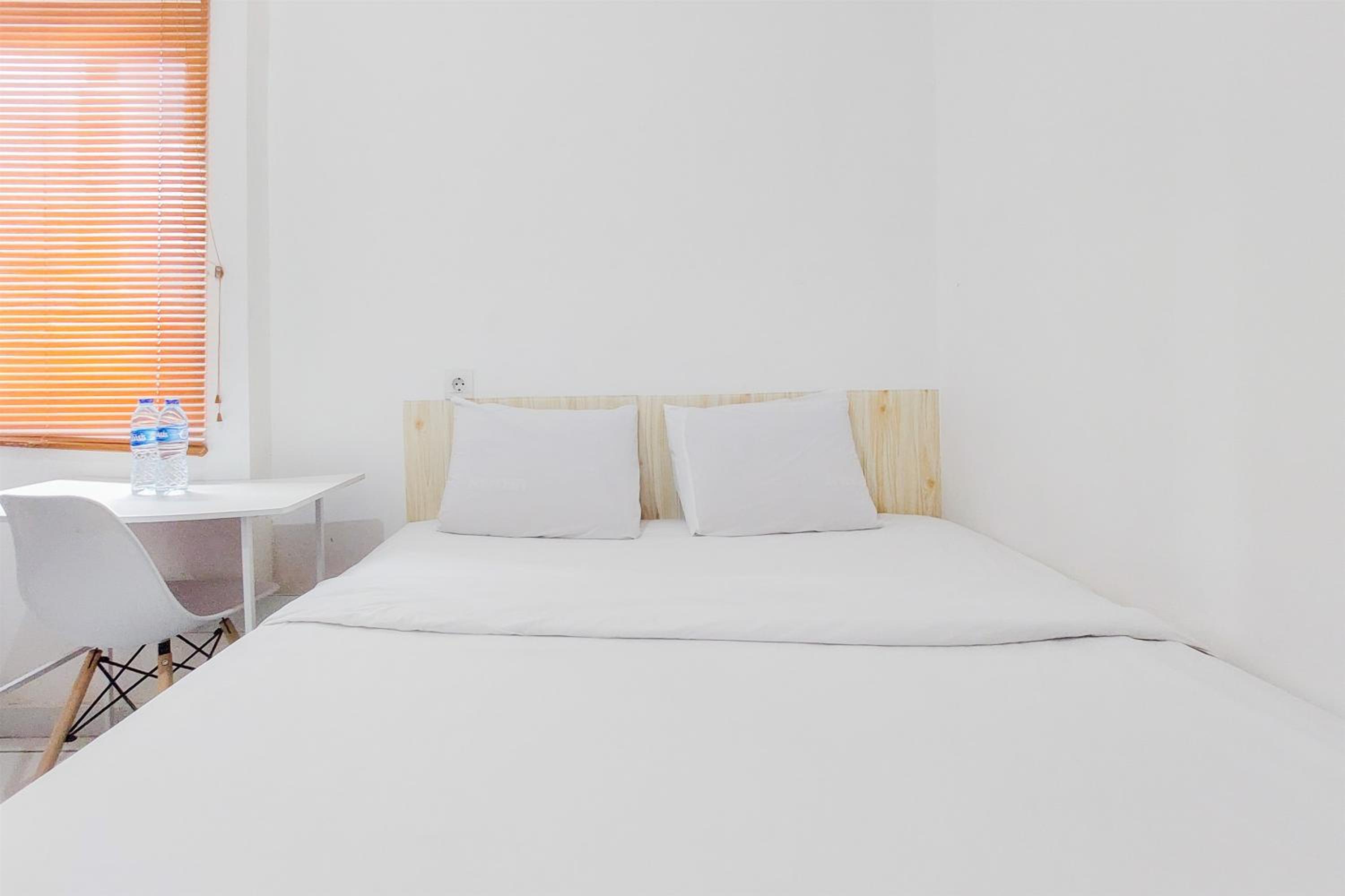 Enjoy Living Studio (No Kitchen) Apartment at Aeropolis Residence By Travelio