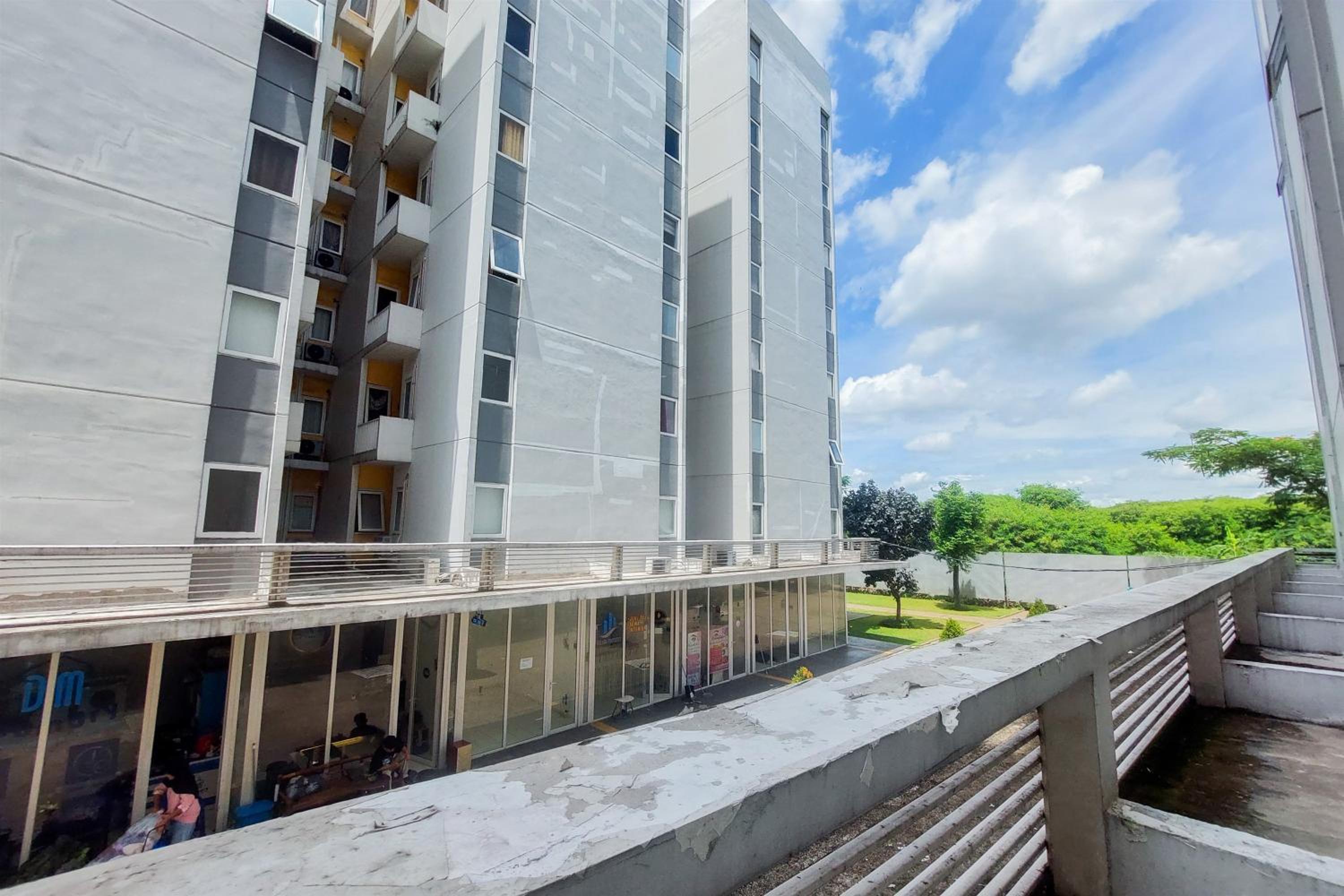 Enjoy Living Studio (No Kitchen) Apartment at Aeropolis Residence By Travelio