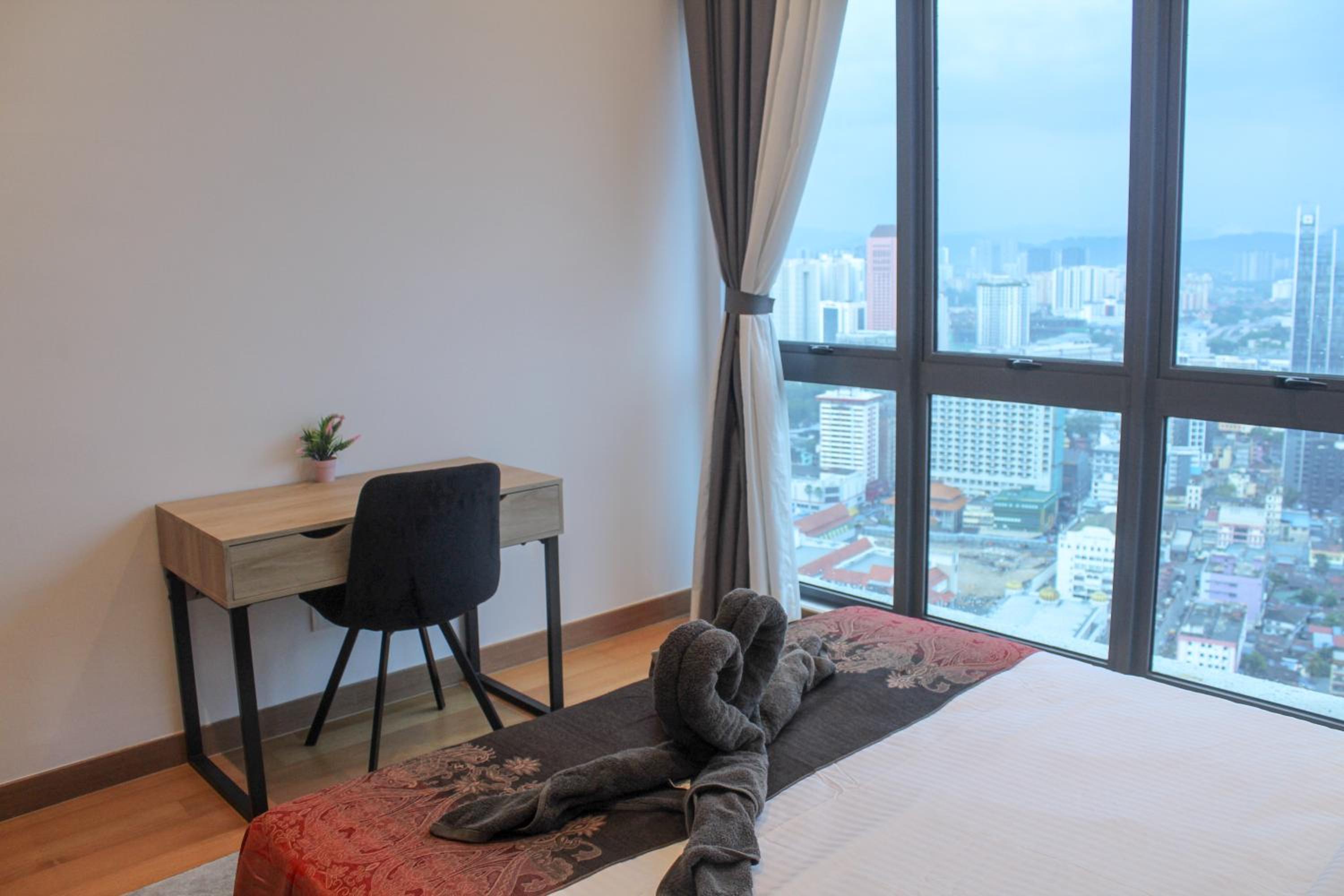 The Luxe Suites KLCC by Cozy Stay
