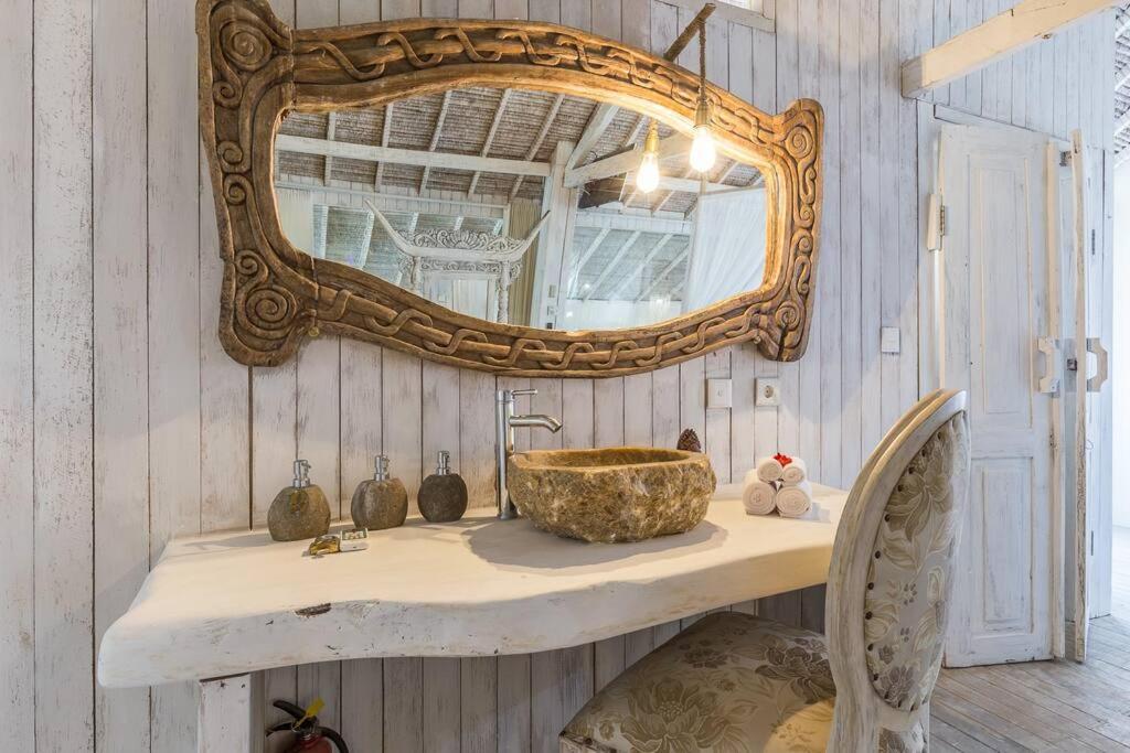 Luxury Rustic 4BR Azur Villa view 4