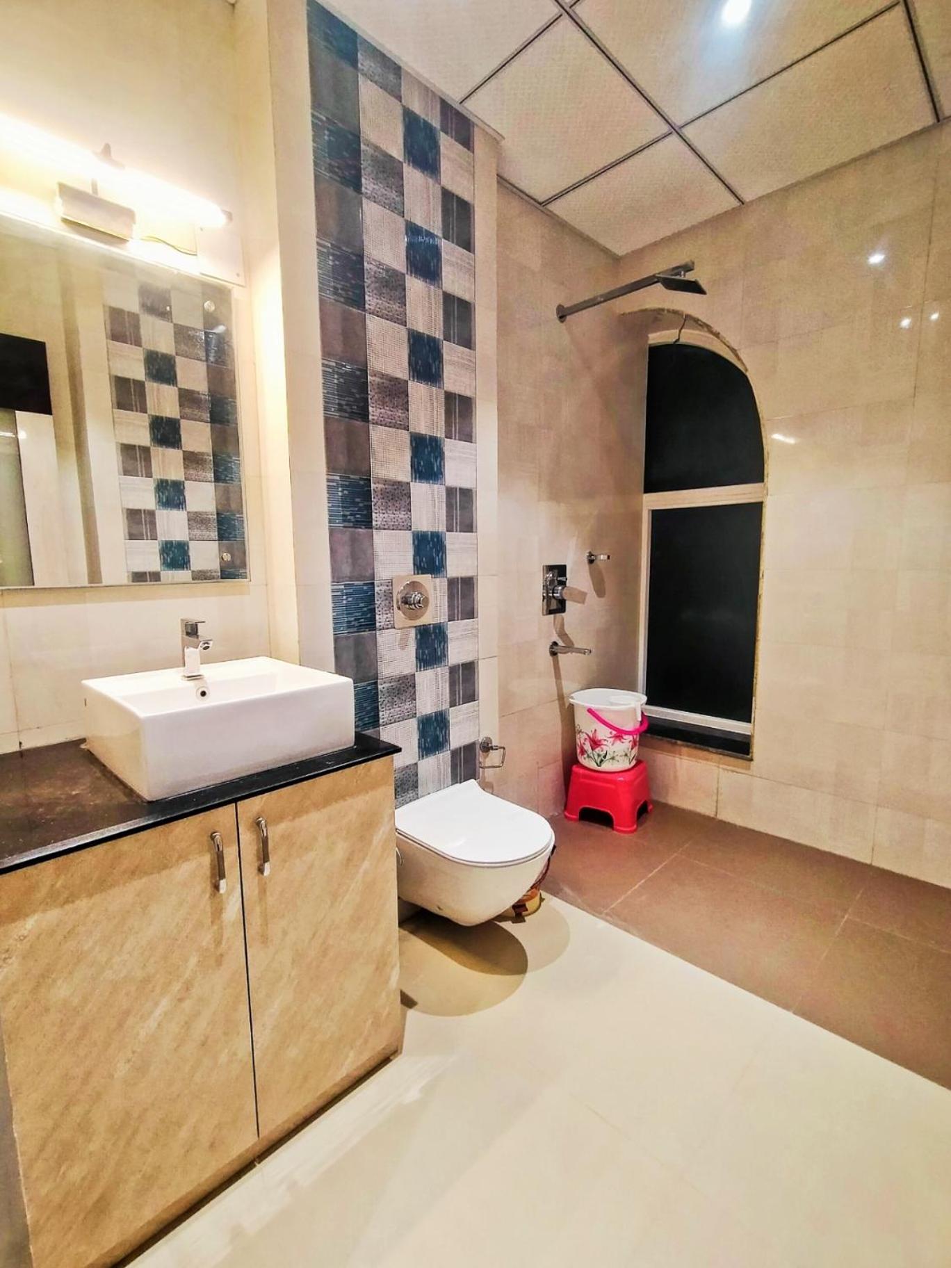 Hotel heritage inn ,Balasore