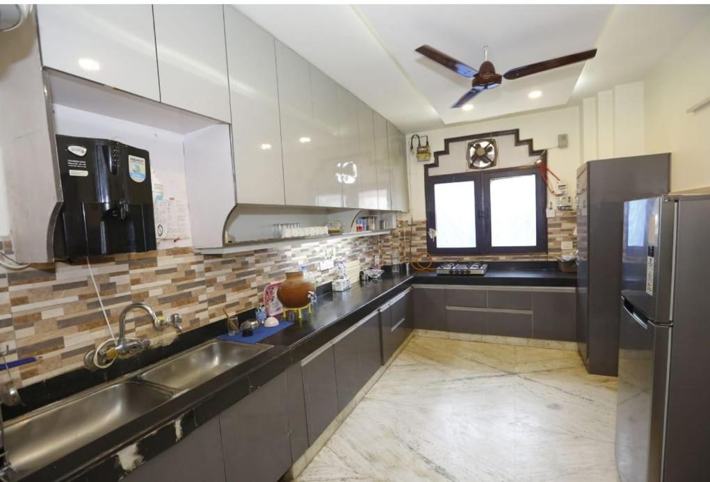 Hotel Wind Inn - Bhikaji Cama Place