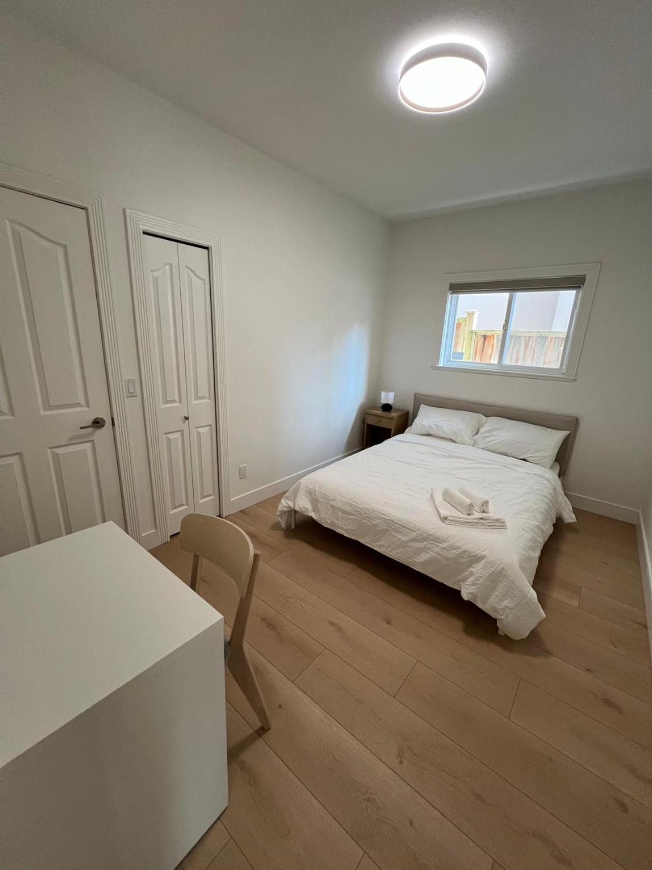 Waverley Guest Room in Vancouver
