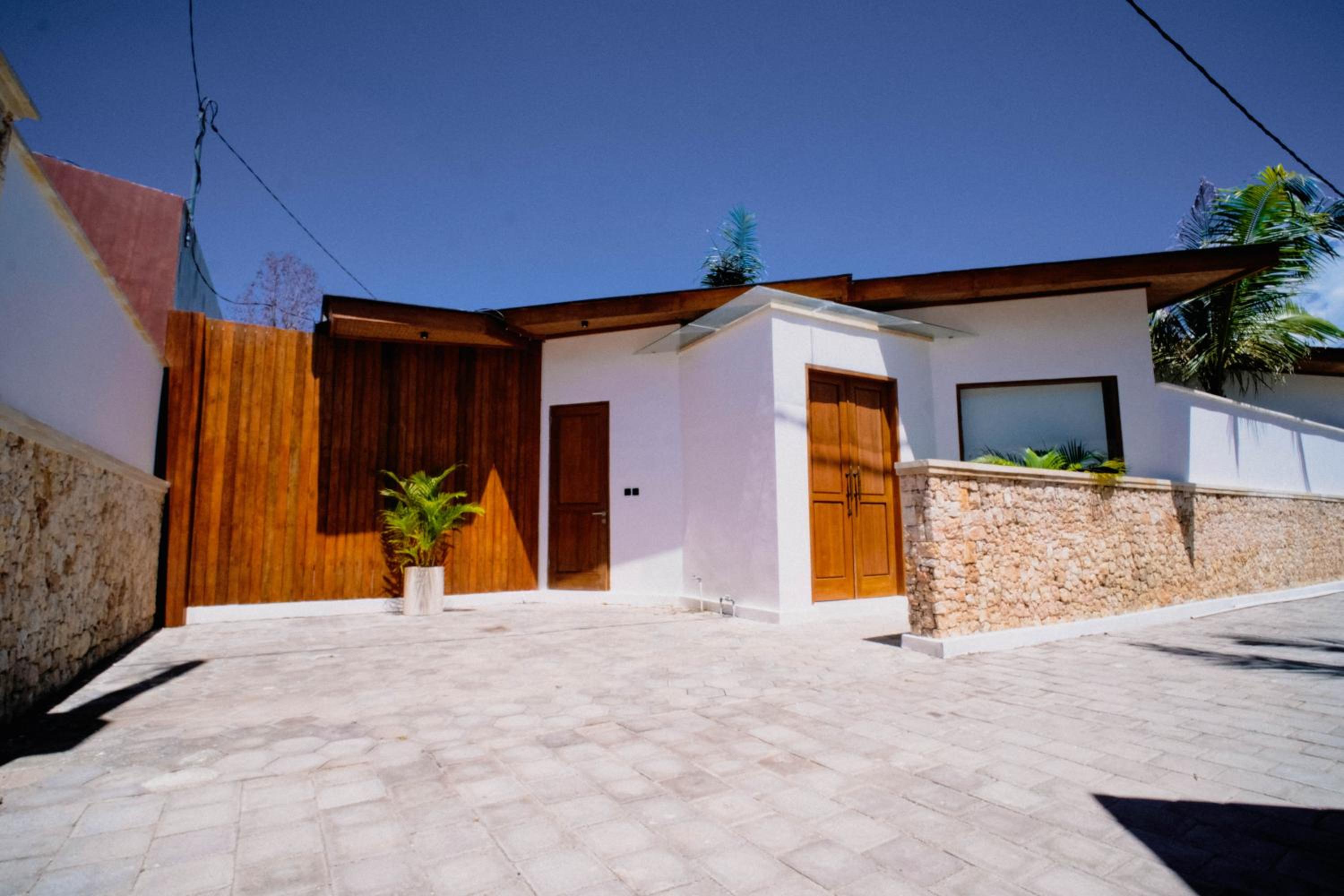 Maravilla Complex