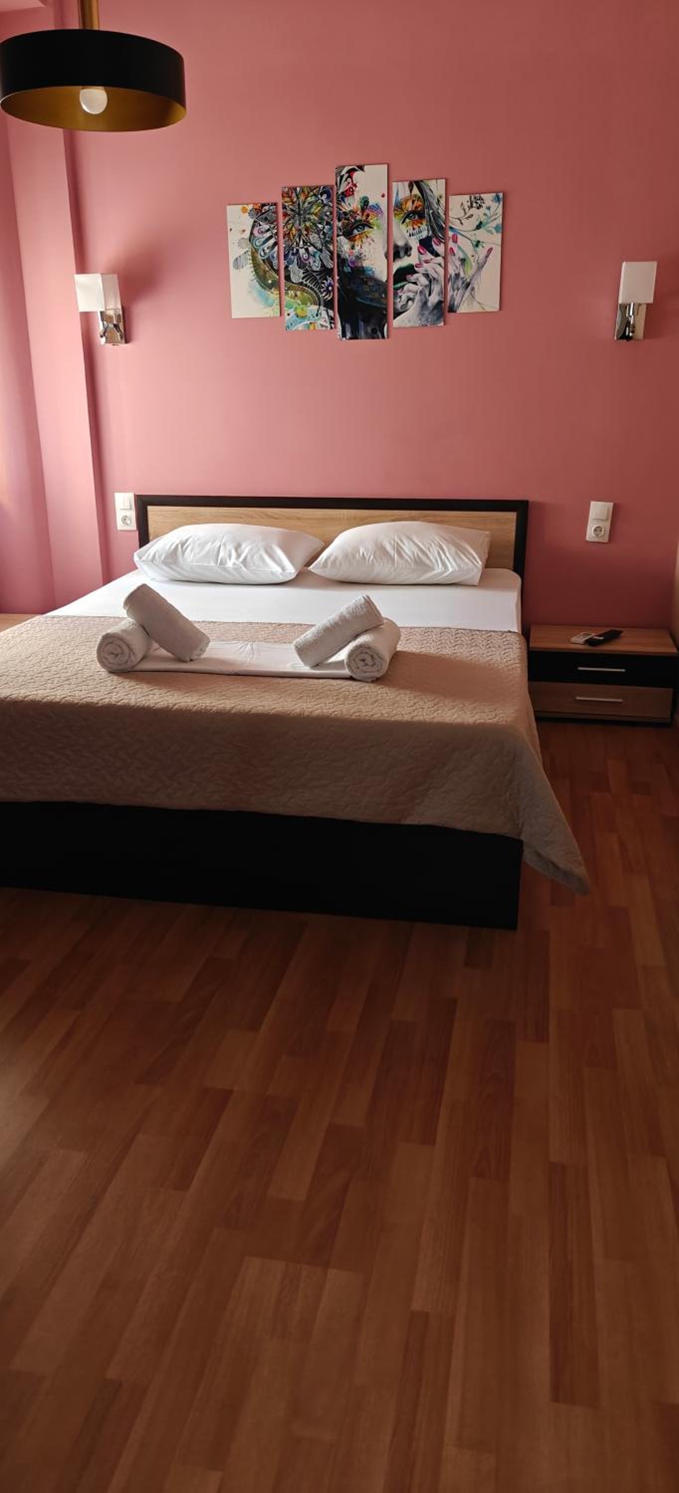 Gnaios penthouse