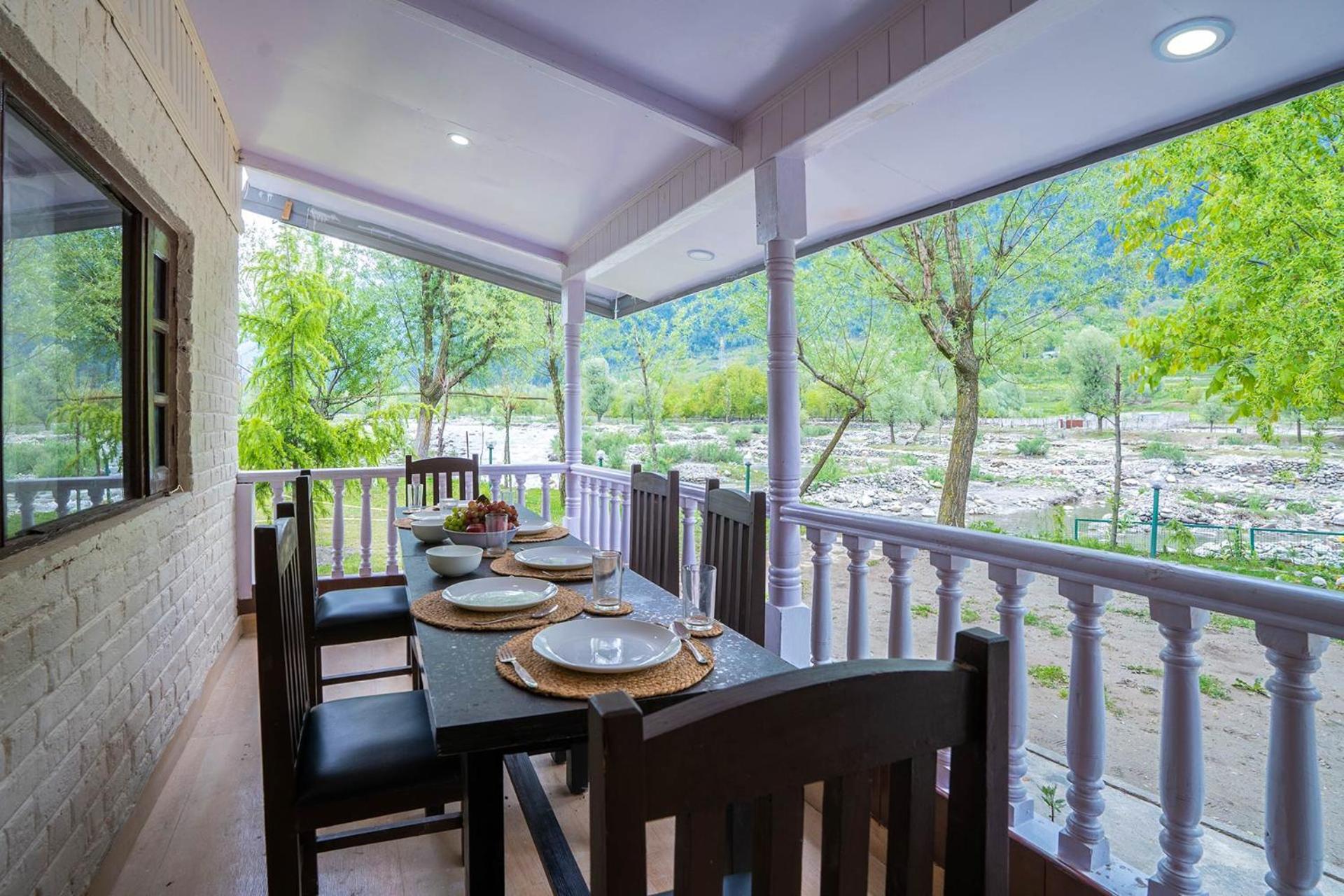 Water's Edge by VEO - Part of StayVista
