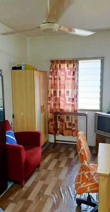 3 Rooms Low Budget Apartment in Aman Puri, Kepong