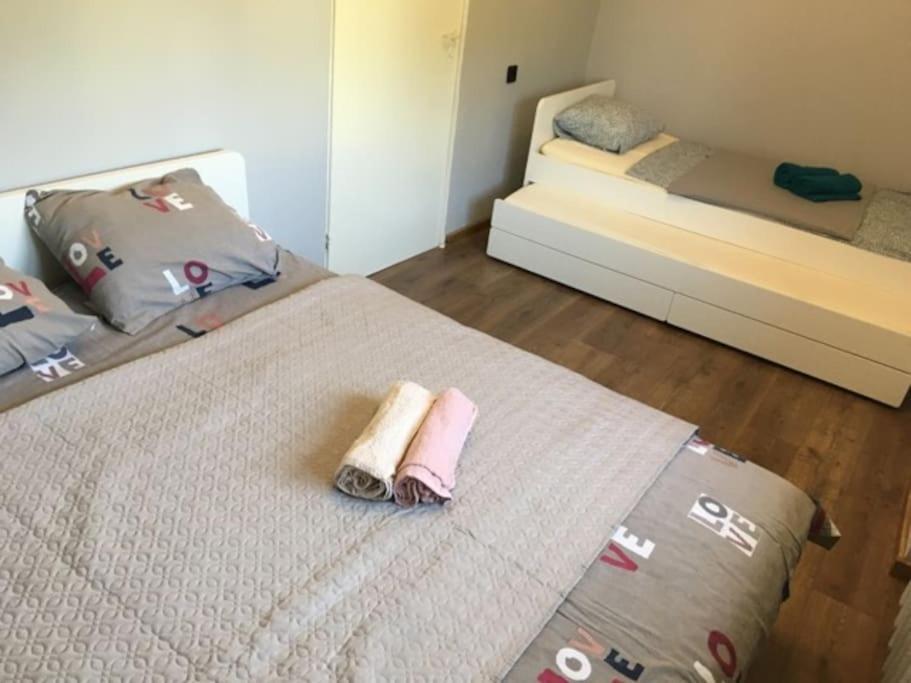 Cozy apartment near the beach