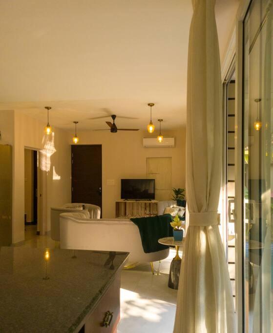 Modern villa with Private Pool,WiFi,parking in Varca