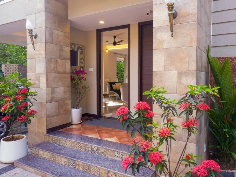 Modern villa with Private Pool,WiFi,parking in Varca