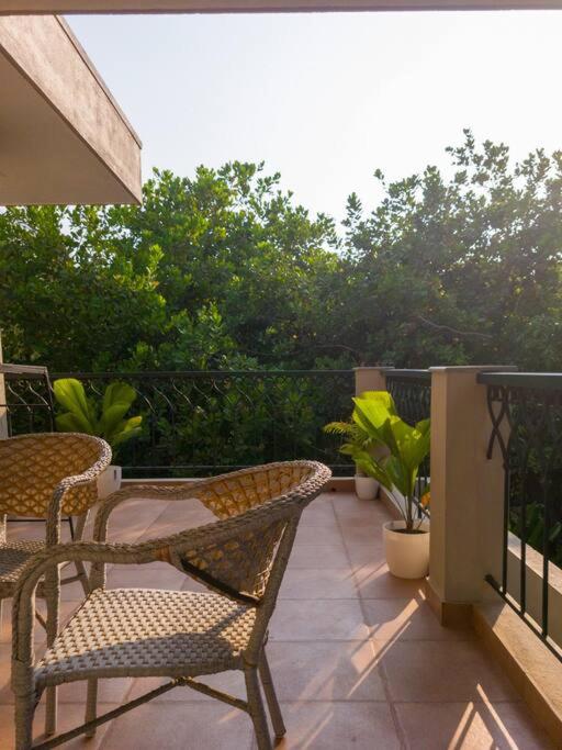 Modern villa with Private Pool,WiFi,parking in Varca