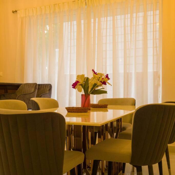 Modern villa with Private Pool,WiFi,parking in Varca