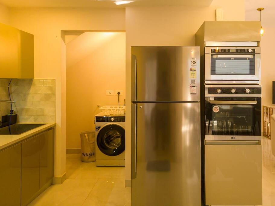 Modern villa with Private Pool,WiFi,parking in Varca