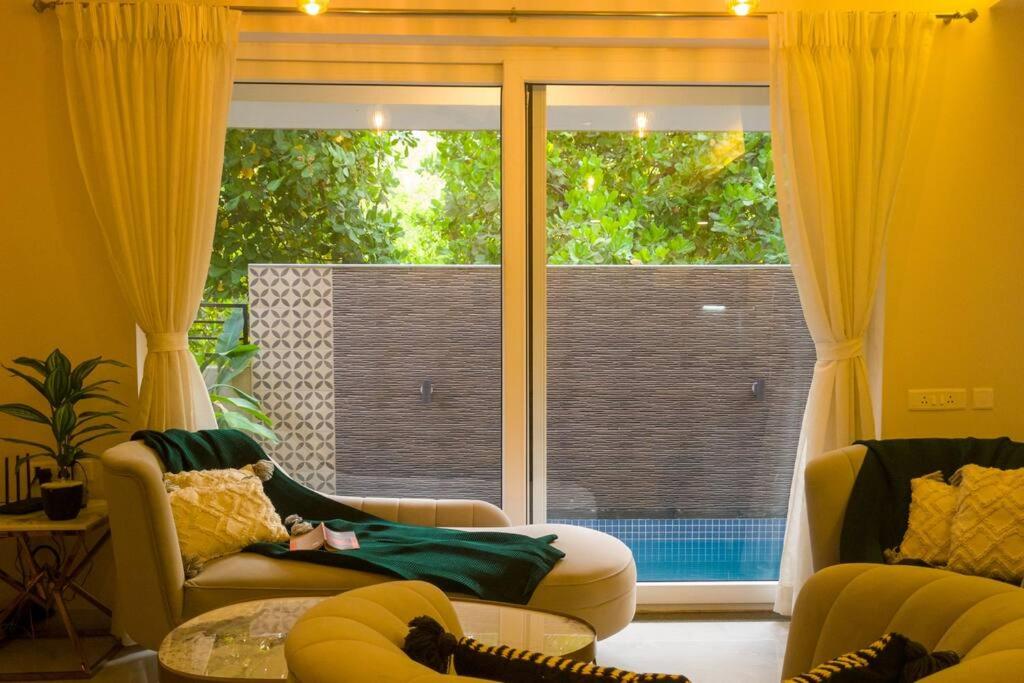 Modern villa with Private Pool,WiFi,parking in Varca