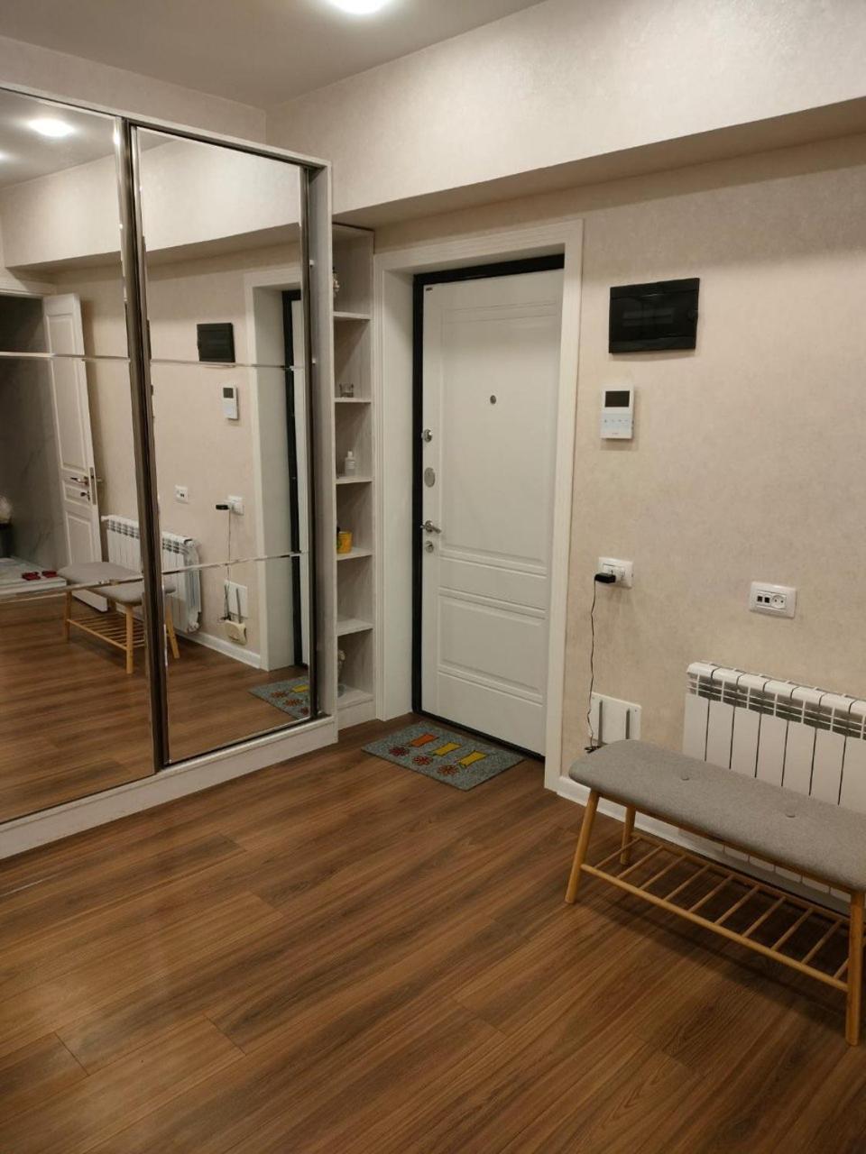 Azadliq Avenue apartment