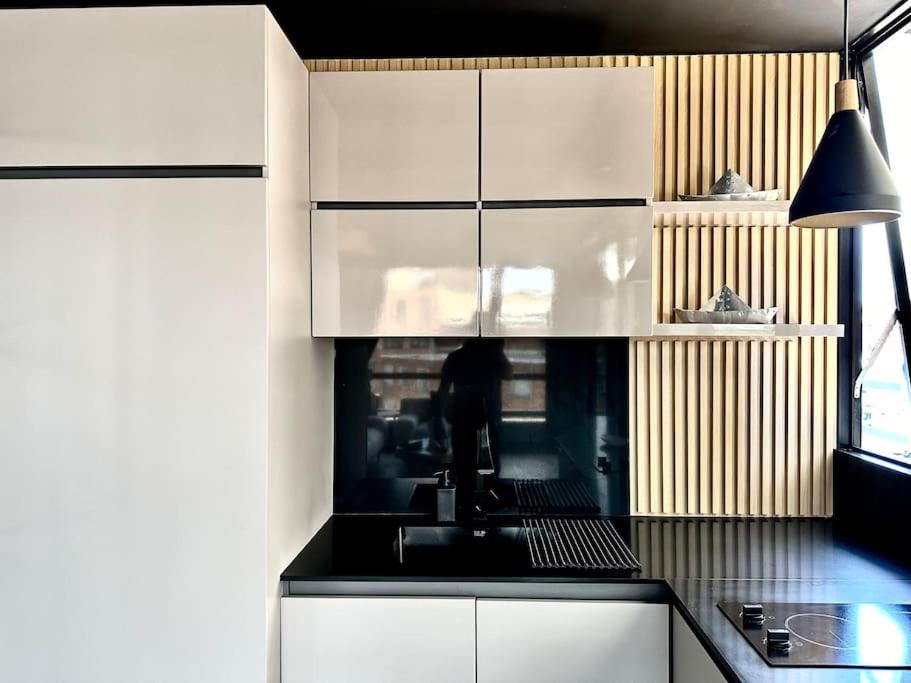 Pent-house with great views and terrace