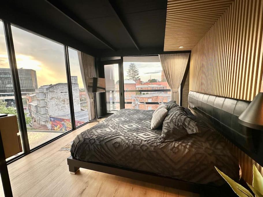 Pent-house with great views and terrace