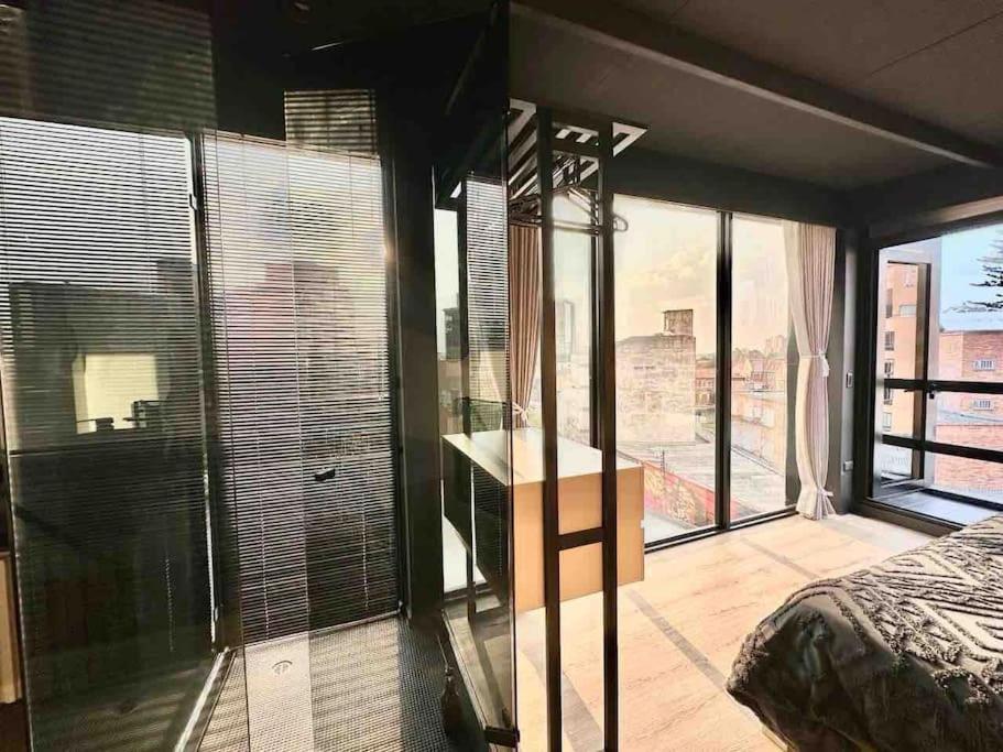 Pent-house with great views and terrace