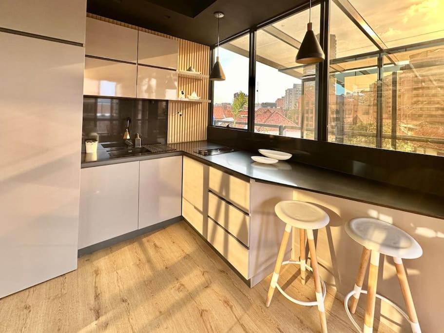 Pent-house with great views and terrace