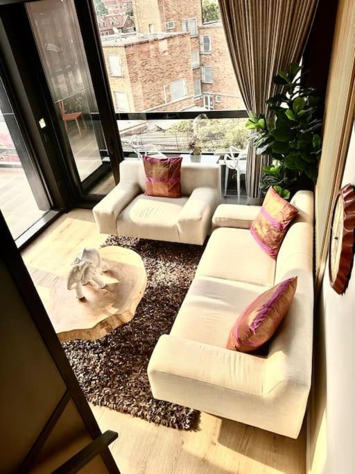 Pent-house with great views and terrace