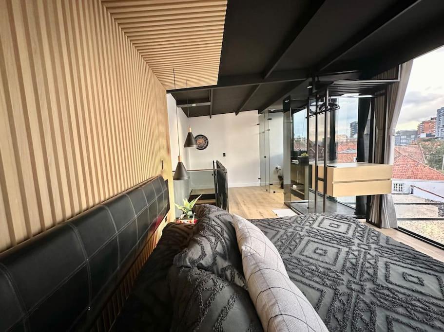 Pent-house with great views and terrace