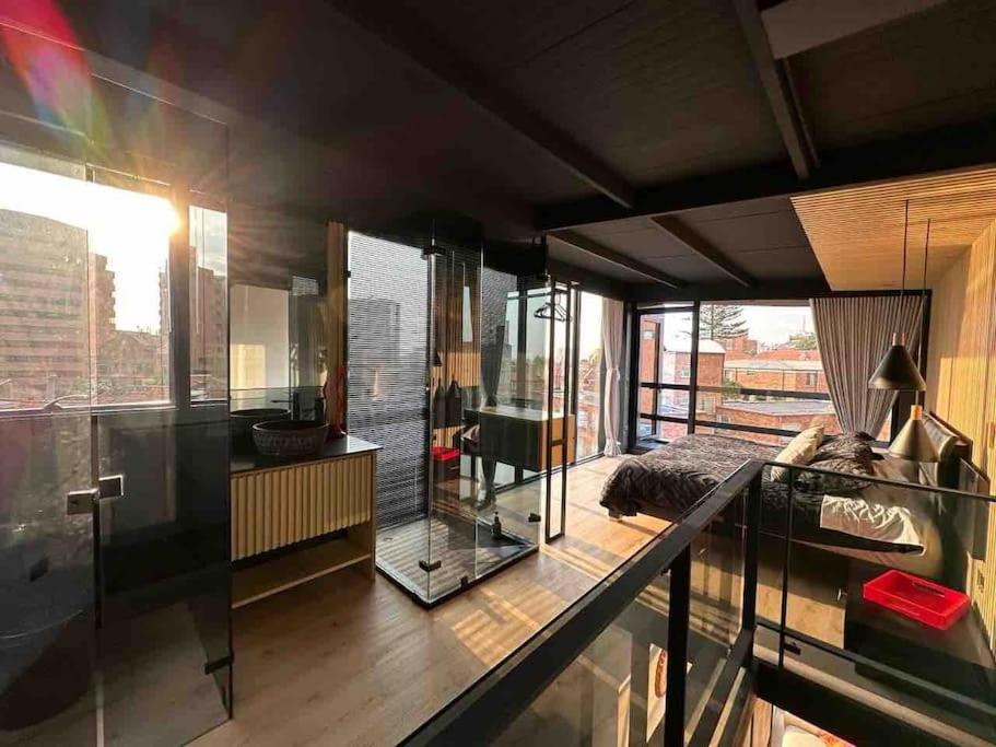 Pent-house with great views and terrace