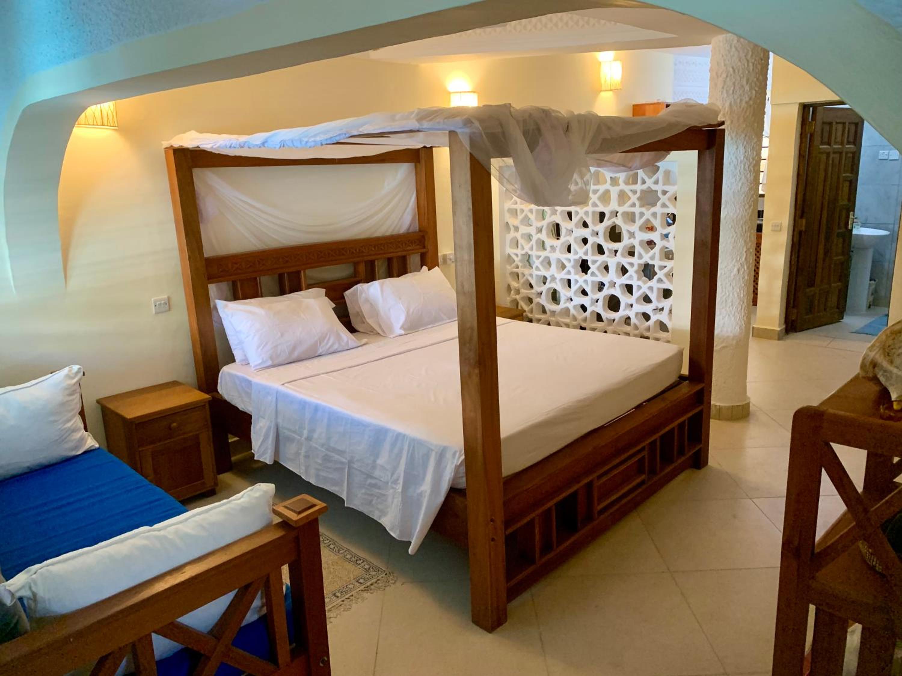 Silver Coral Apartments Malindi