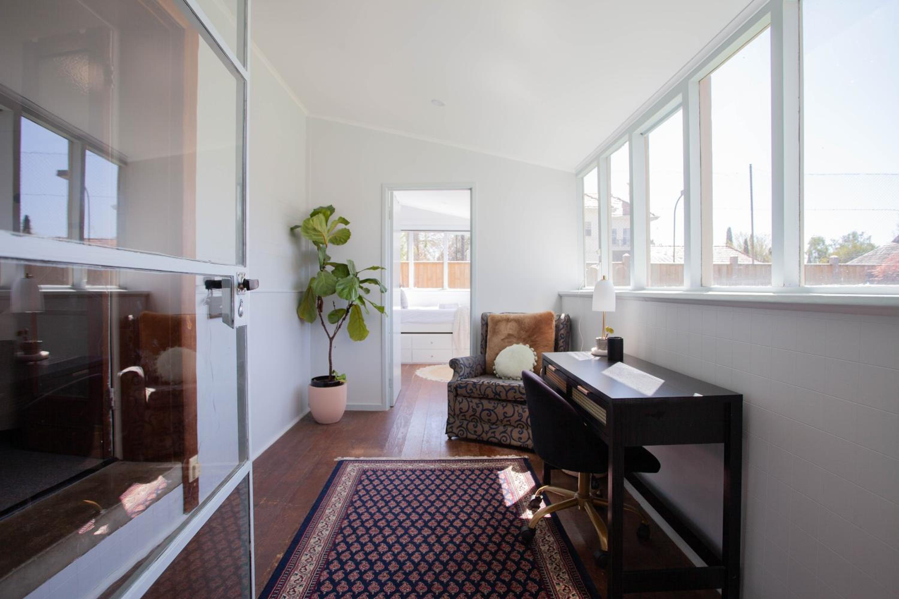 Parkside Spacious Central Family Retreat