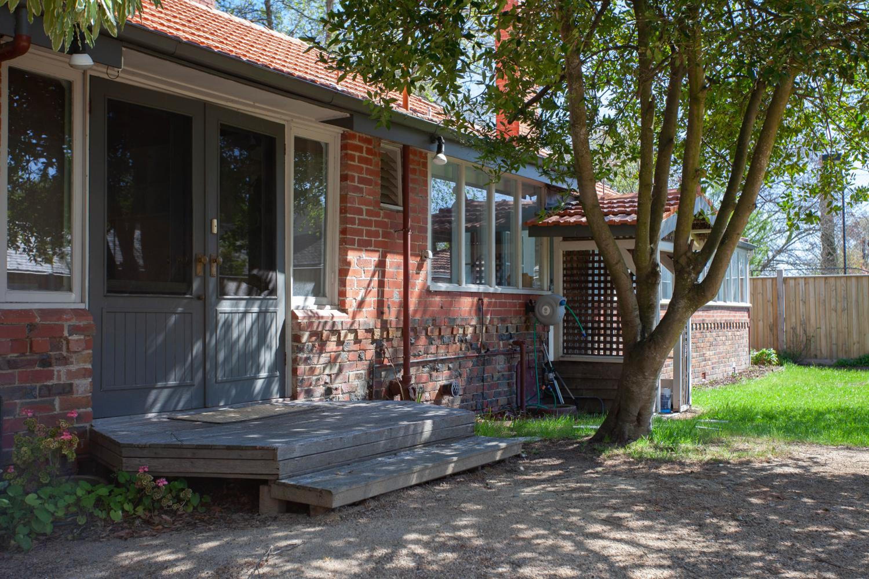 Parkside Spacious Central Family Retreat
