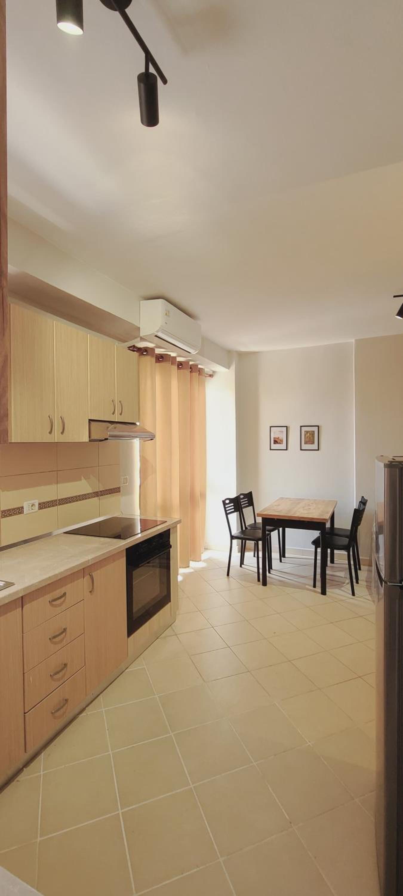 Leones Apartament