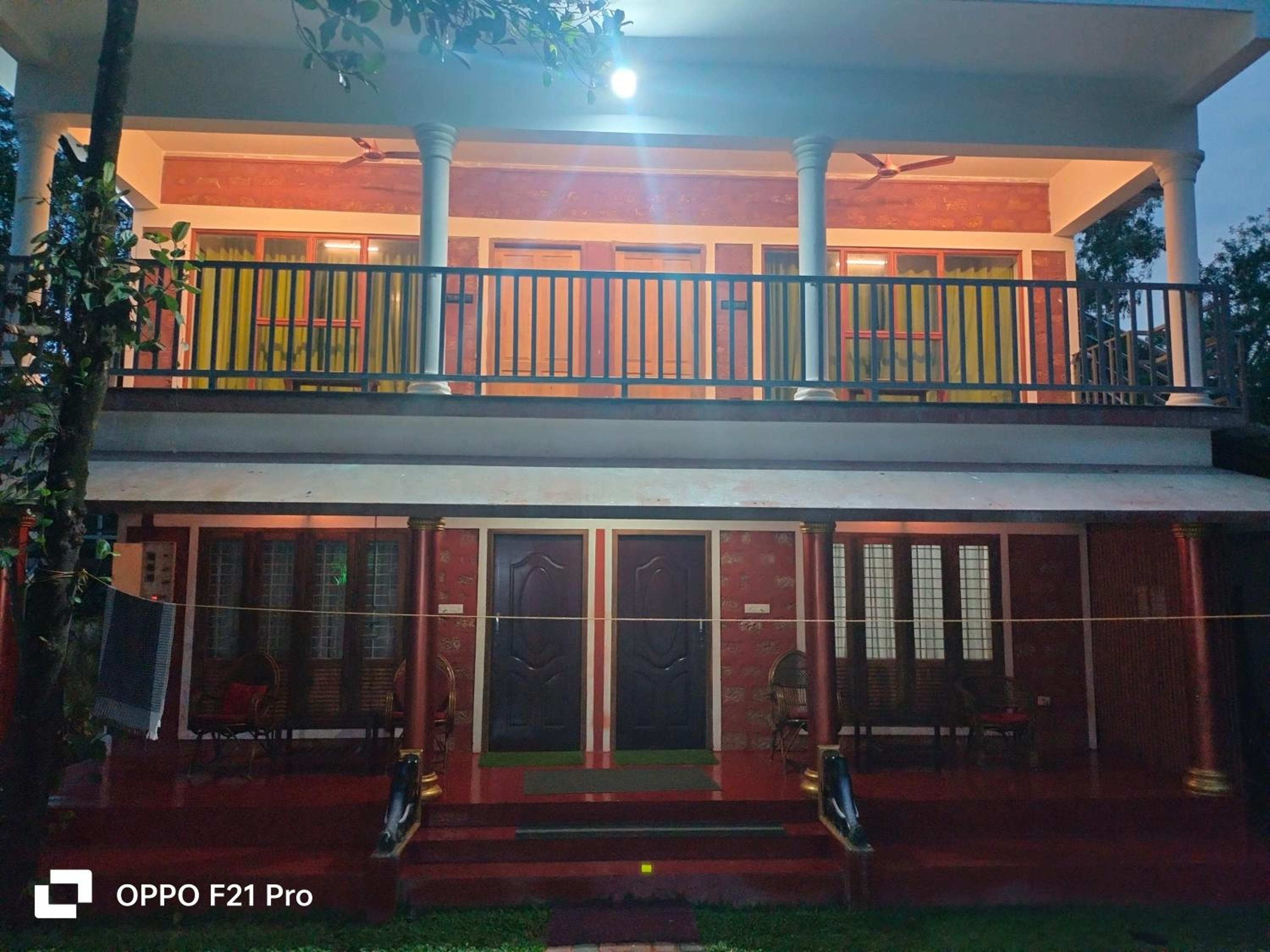 MARARI SEA SCAPE HOMESTAY Beach