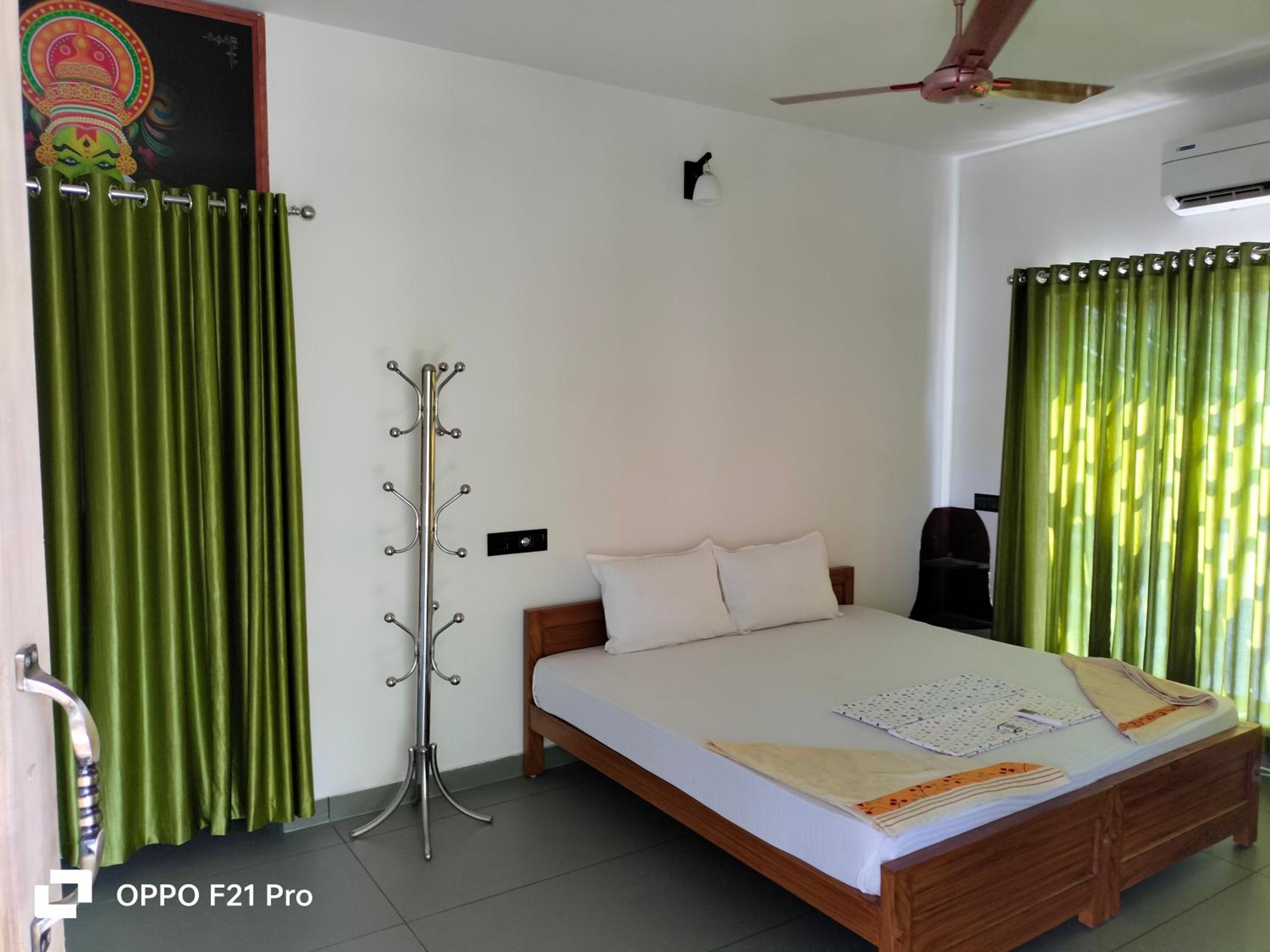 MARARI SEA SCAPE HOMESTAY Beach