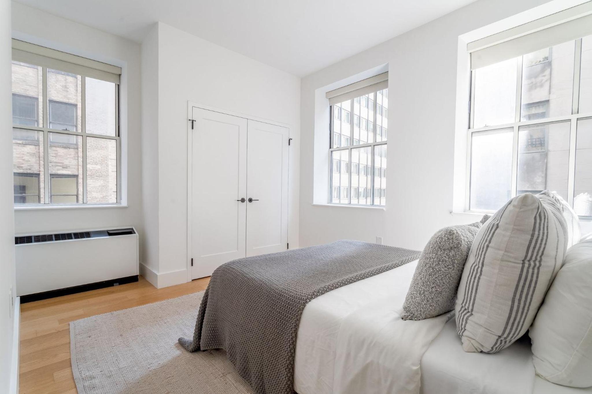 Comfort and Charm 2BR 1Bath Apartment