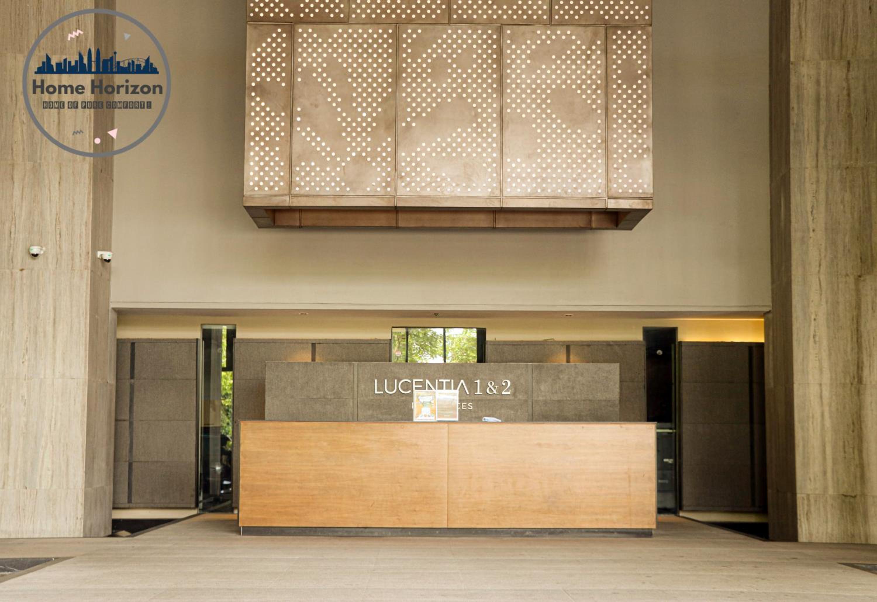 Lucentia Residences By Moonlight Home Stay!