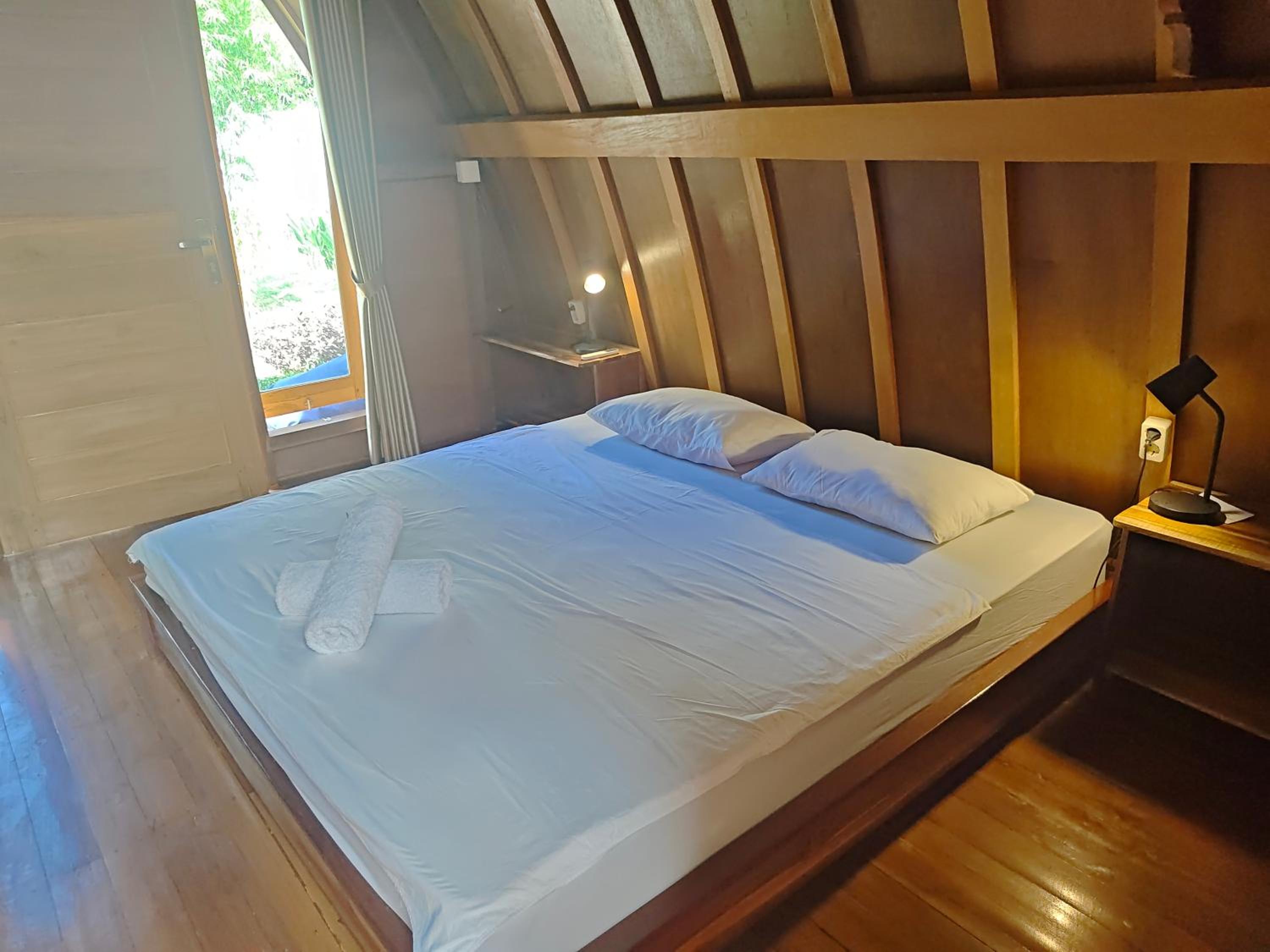 Aisyah Villa Sumbawa Barat