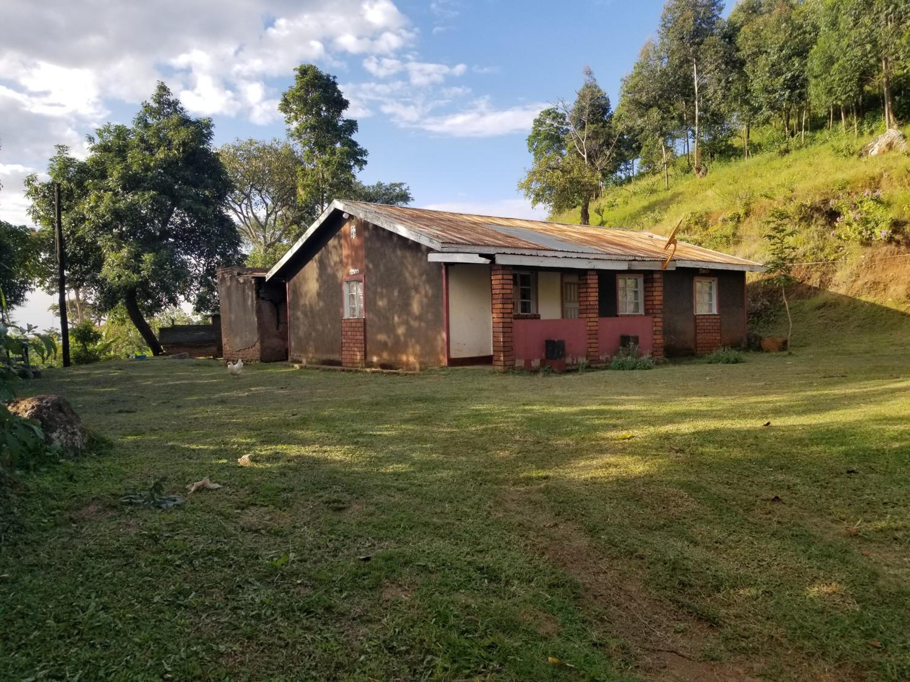 Sipi Backpackers