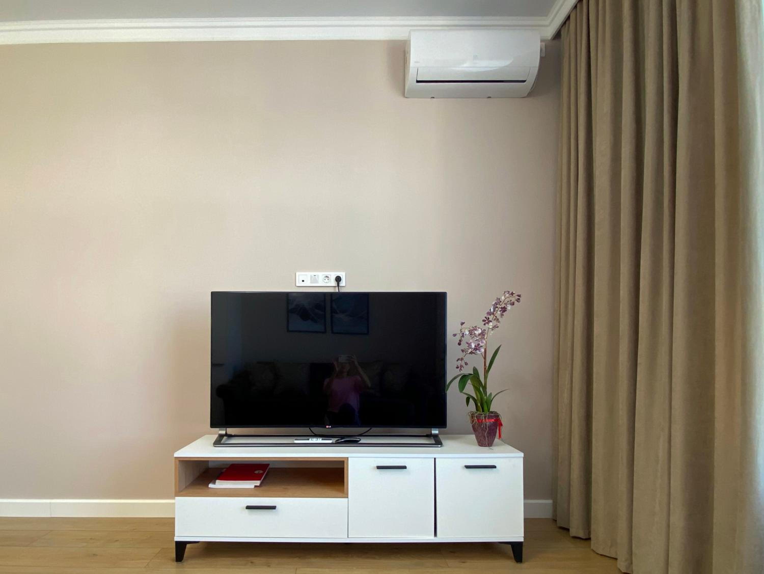 A-Apartment Nexpo City view 4
